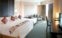 Emerald Garden International Hotel - 朝食