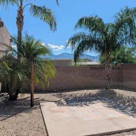 Casa Bella-Luxury Home on Corner Lot, Bring Your Fur Baby.