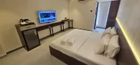 Chippy Residency Pallikaranai