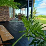 Doug's Place - Spectacular Views + Tennis Court - بوتيك