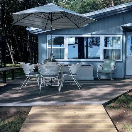 Relax, golf, fish & disconnect from today's fast pace living on Sand Lake