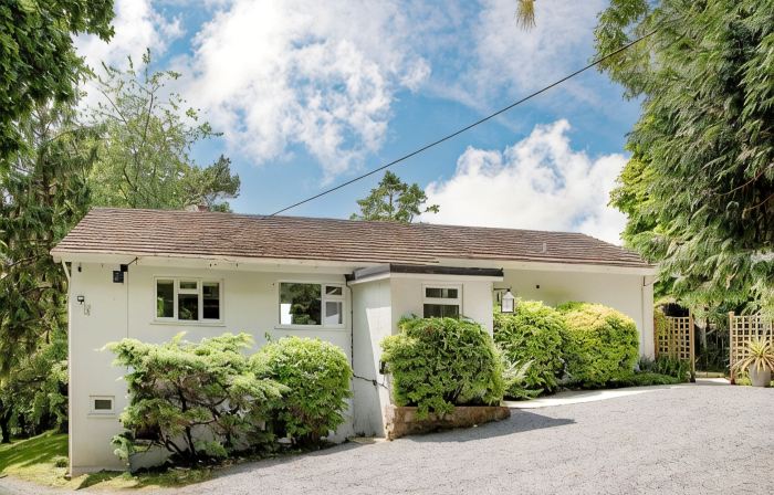 Rural house, private heated pool and plenty of space
