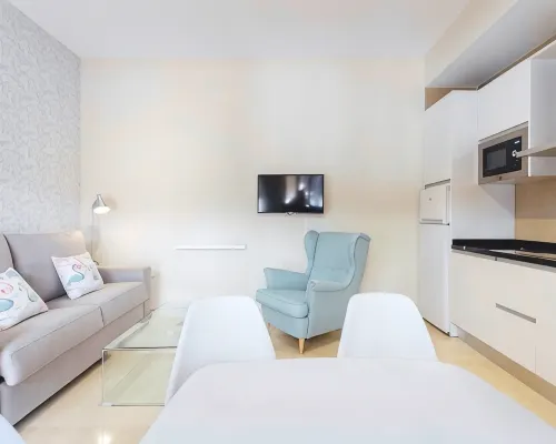 Hoteles del Sur Hotels near Alameda
