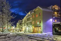 Torg Guest House - Homestays