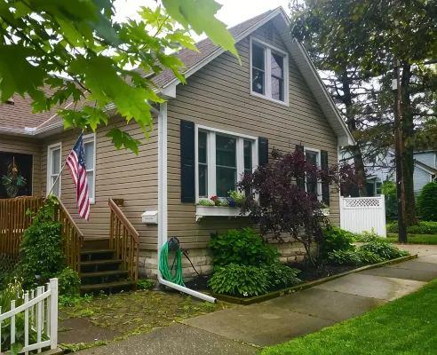 Historic and Quiet St. Joseph Neighborhood: Lovely Comfortable 100 yo Two Story - Frühstück