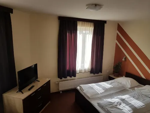 City Hotel Agoston - 3 estrellas