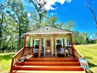 Lake Sam Rayburn "True" Waterfront Escape - Bring Boat, Kayak & Fishing Poles! - シャレー