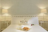 The Blyth - luxury hotel style, central apartment with fantastic sea views - Apartments