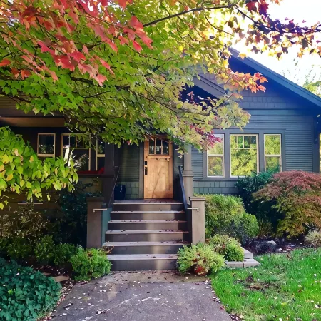Titania - Second Spring Property 1-3 Bedroom Luxury Rentals In Downtown Ashland