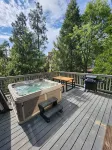 Cozy Cabin Retreat w/Hot Tub+Fire Pit+ AC+Games+EV+BBQ