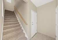 Modern Townhouse near a golf course, Folsom Lake, and hiking trails