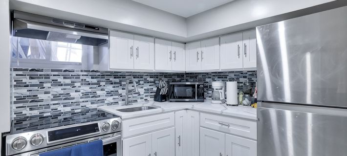 Newark 4Br Getaway Free Parking & City Access Hotels in Newark