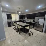 Spacious Pacifico condo-large balcony.  Access to pool, jacuzzi with bar/grill - piscina