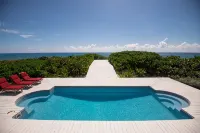 Oceanfront Beauty 6 King Beds/6 Baths! Big Pool and Volleyball Court in Front yd