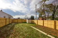 Spacious & Quiet 4 Bd - Large Yard + Fire Pit - Wifi