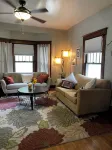 Charming 2-bedroom house in lovely Algona with WiFi, AC - Wi-Fi