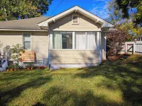Cozy NoDa Stay Near Uptown - Homestays