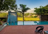 Triose Boutique Hotel - Rooftop Pools