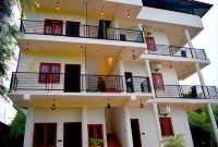 Blue Sky Hotel Yala - Bãi đậu xe