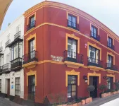 Honest Sevilla - Private Pools
