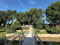 2 bedroom 2 bath with lake front view