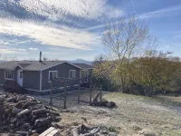 Sunset views in the foothills - 2-Star