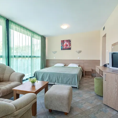 Hotel L&B- Free Parking