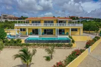 Luxury living, private pool and spectacular views! - Villas