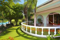 Villa del Sueño Hotels in 