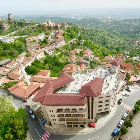 Hotel Panorama Kruje View on the Castle and the Old Town