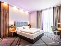 Premier Inn Heidelberg City Zentrum Hotels near Bergheim
