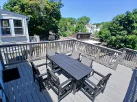 Boston 2Bd Kg-Qn Bds entire unshared space near Harvard, MIT Subway w/parking Hotels in Somerville