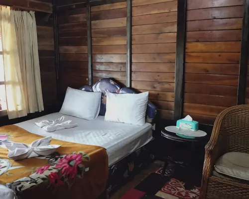 Villa Marindu and Glamping Hotels in Ciater