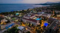 White Lilyum Hotel - All Inclusive - gimnasio