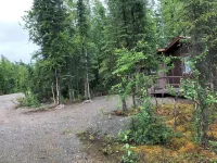 Cozy and Quiet One Bedroom Cabin 1/2 Mile Off Parks Highway Mile 57 in Houston. - Chalets