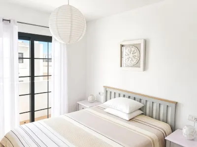 Surfers Retreat Hotels in 