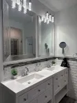 Architecturally designed  4 bedroom home walking distance to downtown Wayzata - Boutique