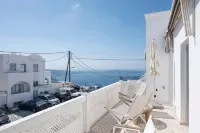 Aqua Luxury Suites by Estia - Ocean View