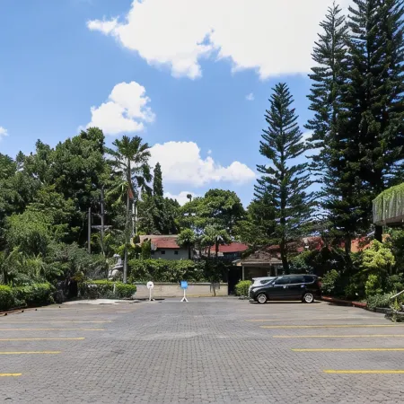 Regent's Park Hotel at Kayutangan Malang