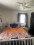 Charming 2-bedroom apartment with WiFi, AC in Wabash. - Wifi
