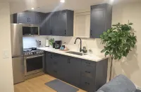 Modern 2-Bed Basement Retreat! - Bungalows