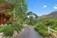 No Cleaning Fee ~ Awesome Views~8Beds~Near Restaurants & Sequoia Park
