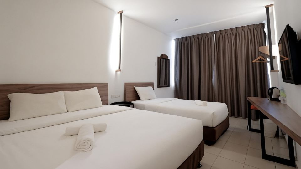 T Hotel Anggerik