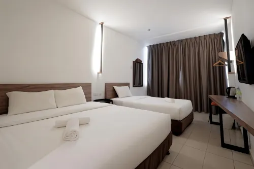 T Hotel Anggerik