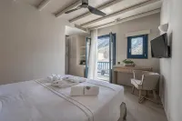 Sifnos House - Rooms and Spa