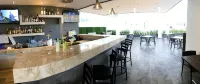 Hotel Sofia - ที่มีบาร์