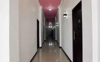 Ashofa Syariah Hotel - parkir