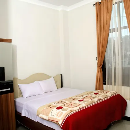 Hotel Permata 빠찌딴 호텔