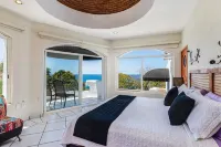 Oceanview FAST WiFi Private Yard Pool Executive Chef Staff Amazing Views - Villas