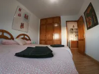 Good location, close to the beach - WiFi